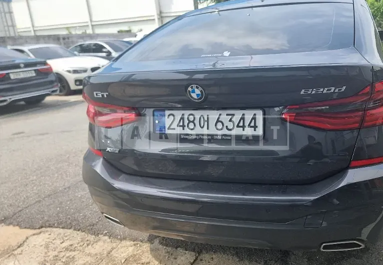 Photo 2 of 47: 2023 BMW 620d xDrive, VIN WBAJY0103PCM79211 — Korean insurance auction