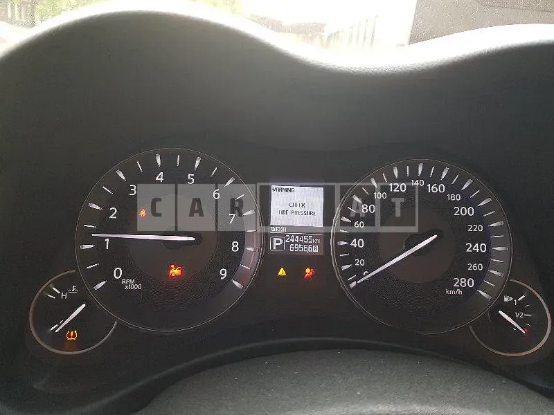 Photo 2 of 19: 2016 Infiniti Q70 3.7 — Korean insurance auction