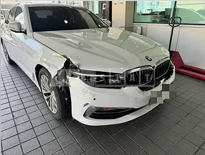 Photo 1 of 19: 2018 BMW 520d — Korean insurance auction