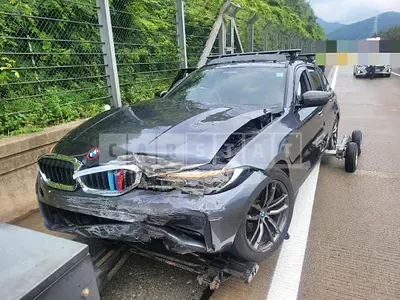 Photo 1 of 17: 2020 BMW 320d, VIN WBA6L5103LFK01533 — Korean insurance auction