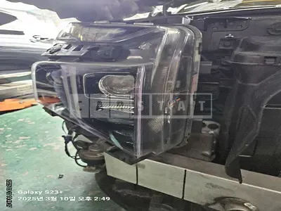 Photo 1 of 4: 2022 Hyundai (parts) Santa Fe Hybrid Light — Korean insurance auction