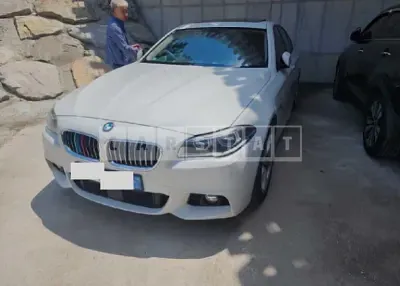 Photo 1 of 9: 2016 BMW 520d xDrive, VIN WBA5E7104GG566031 — Korean insurance auction