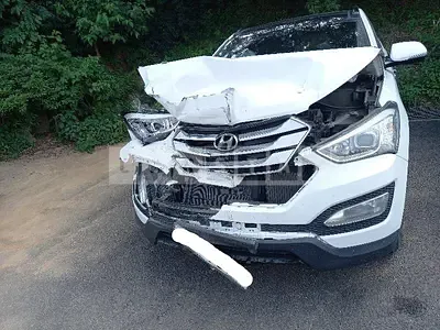 Photo 1 of 21: 2015 Hyundai Santa Fe, VIN KMHSW81UBFU344760 — Korean insurance auction