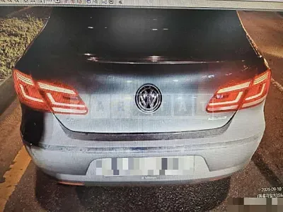 Photo 1 of 5: 2015 Volkswagen CC 2.0 TDI Blue Motion — Korean insurance auction