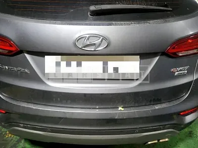 Photo 1 of 26: 2017 Hyundai Santa Fe, VIN KMHSW81UDHU751920 — Korean insurance auction