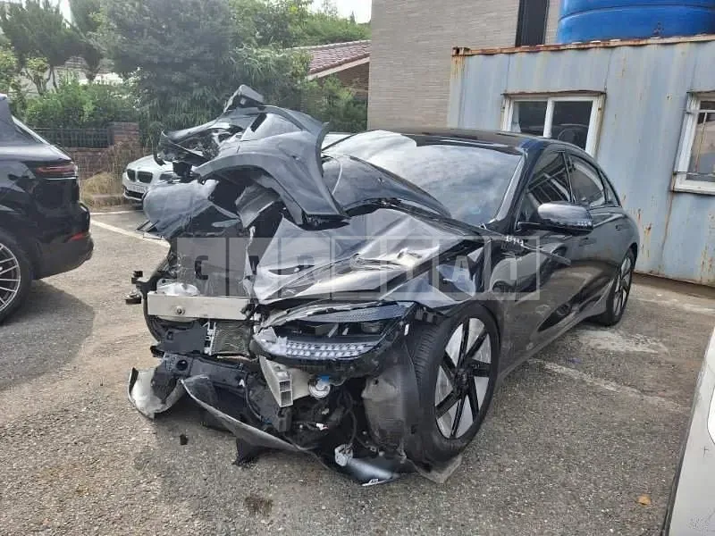 Photo 2 of 41: 2023 Hyundai IONIQ 6 AWD — Korean insurance auction