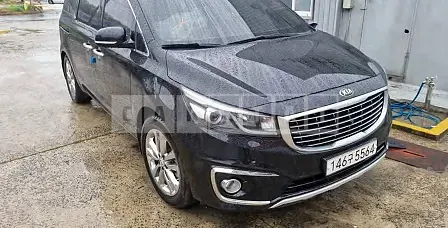 Photo 2 of 24: 2016 Kia Carnival Limousine, VIN KNAME81ABGS236959 — Korean insurance auction