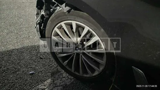 Photo 2 of 27: 2021 BMW 523d xDrive, VIN WBA31ES03MWW91139 — Korean insurance auction