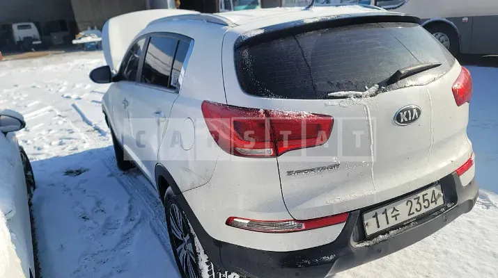 Photo 2 of 8: 2016 Kia Sportage, VIN KNAPC813BGK802086 — Korean insurance auction