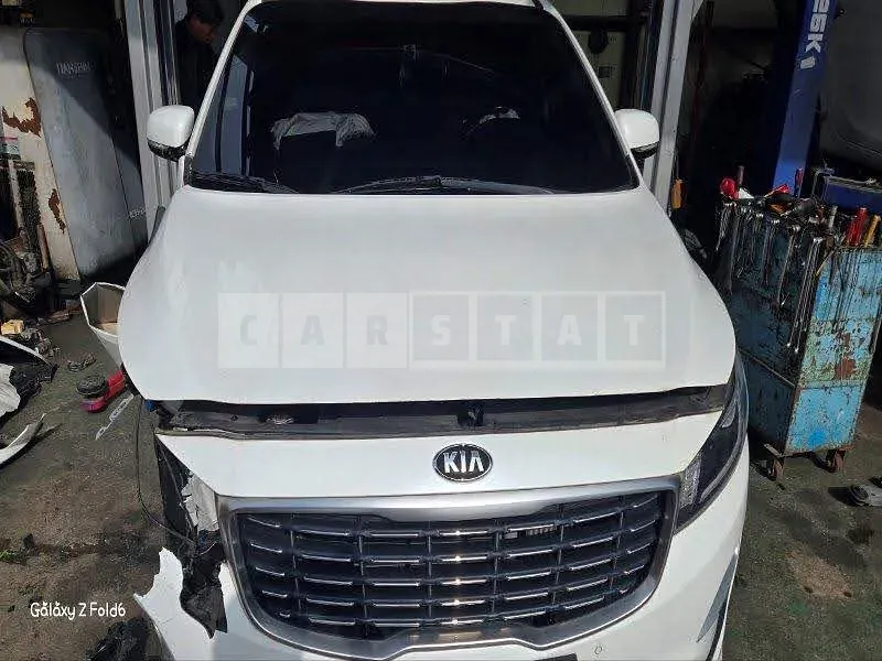 Photo 2 of 30: 2018 Kia Carnival, VIN KNHMF37ABKS530776 — Korean insurance auction
