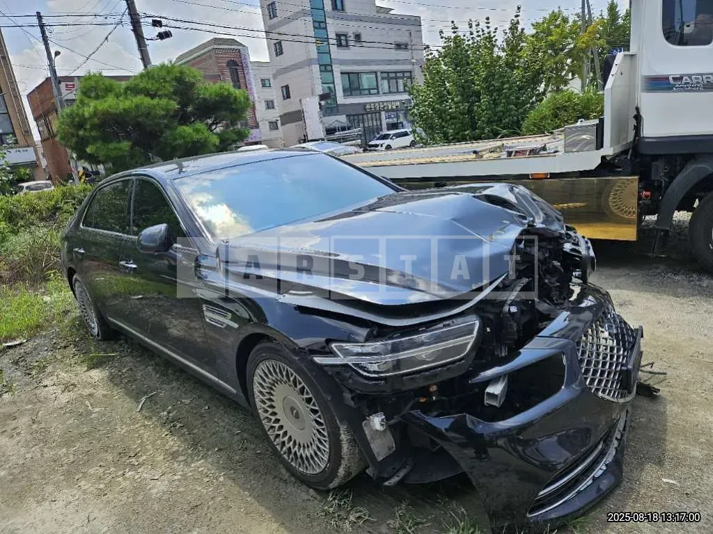 Photo 2 of 21: 2020 Genesis G90 — Korean insurance auction