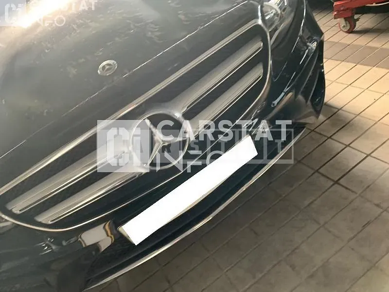 Photo 2 of 22: 2019 Mercedes-Benz E300, VIN WDDZF4JB2KA641750 — Korean insurance auction