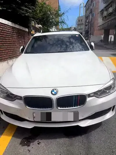 Photo 1 of 66: 2014 BMW Calm 320d — Korean insurance auction