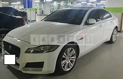 Photo 1 of 19: 2016 Jaguar XF 30d, VIN SAJBB4BK1GCY23829 — Korean insurance auction