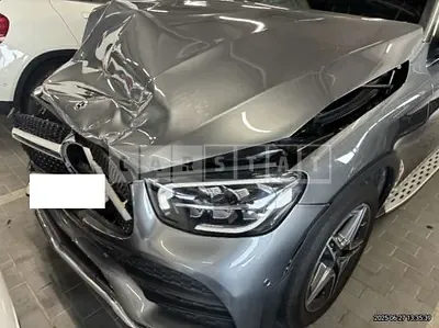 Photo 1 of 50: 2020 Mercedes-Benz GLC220d 4Matic Coupe — Korean insurance auction