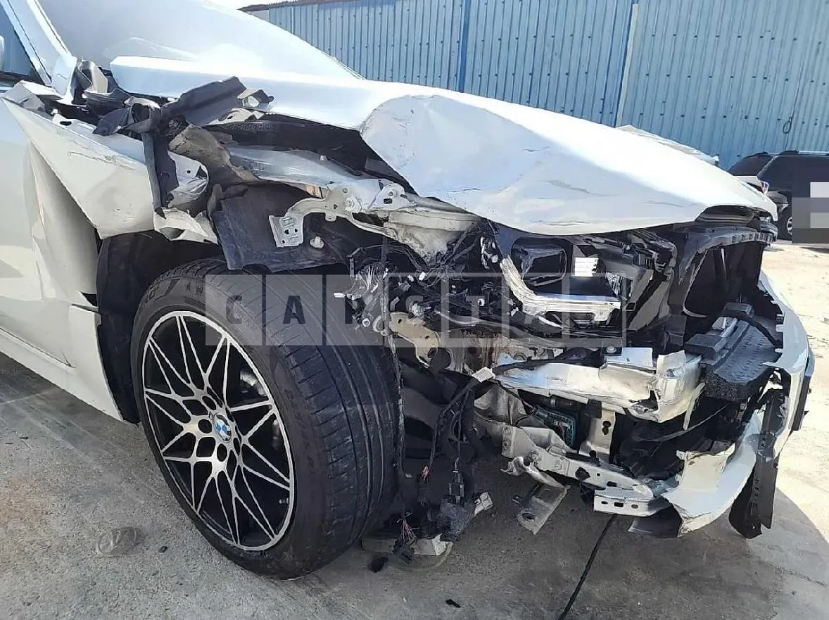 Photo 2 of 15: 2023 BMW 630i xDrive — Korean insurance auction