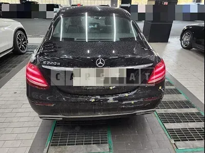 Photo 1 of 25: 2016 Mercedes-Benz E220 d — Korean insurance auction