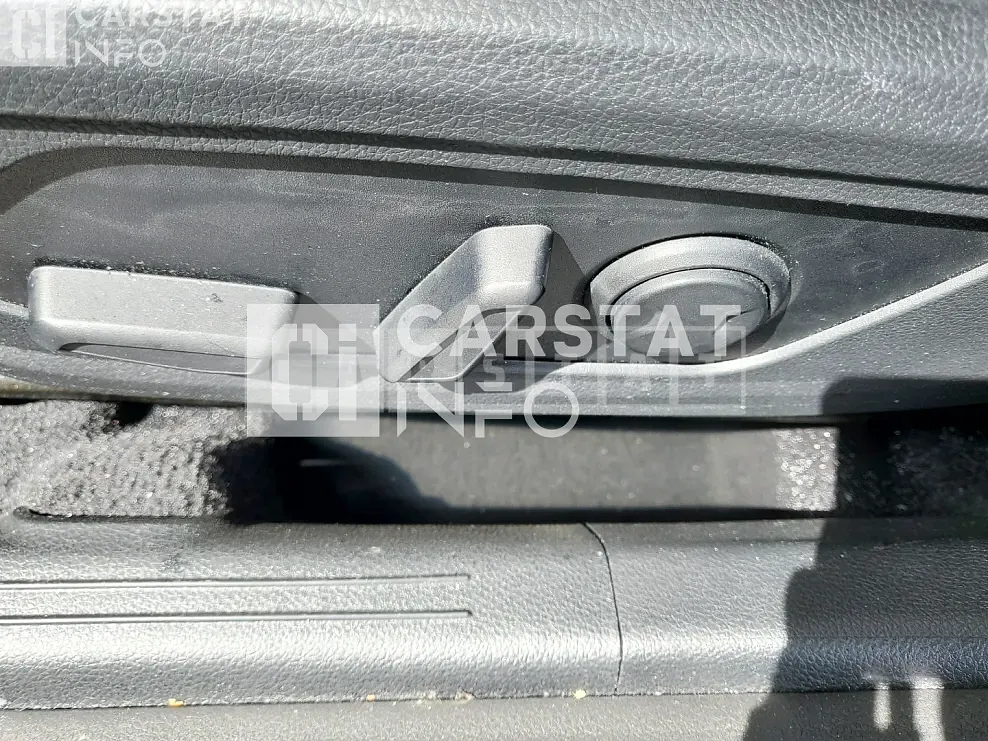 Photo 2 of 8: 2022 Kia Salm K5 — Korean insurance auction
