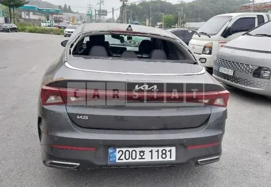 Photo 2 of 13: 2023 Kia K5 — Korean insurance auction