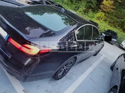 Photo 1 of 9: 2021 BMW 520i, VIN WBA11BH03MWX26971 — Korean insurance auction