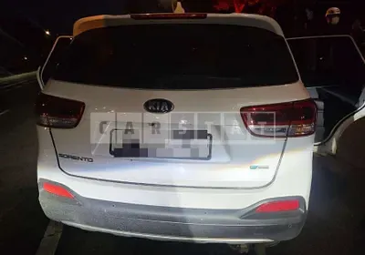 Photo 1 of 4: 2017 Kia Sorento — Korean insurance auction