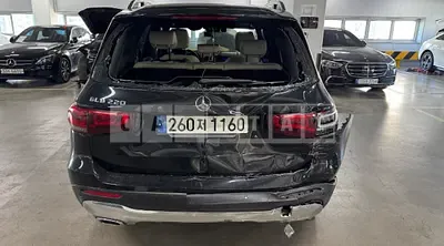 Photo 1 of 29: 2021 Mercedes-Benz GLB220 — Korean insurance auction