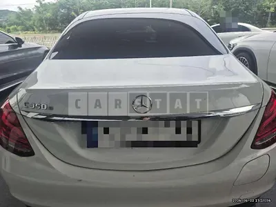 Photo 1 of 10: 2018 Mercedes-Benz C350 e — Korean insurance auction