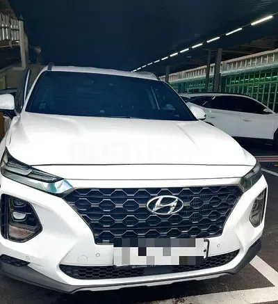 Photo 1 of 16: 2018 Hyundai Santa Fe 2.0 — Korean insurance auction