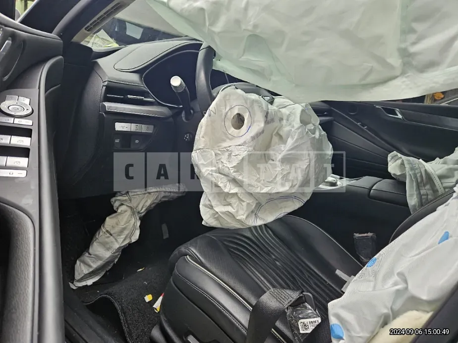 Photo 2 of 19: 2022 Genesis G80 2.5 — Korean insurance auction