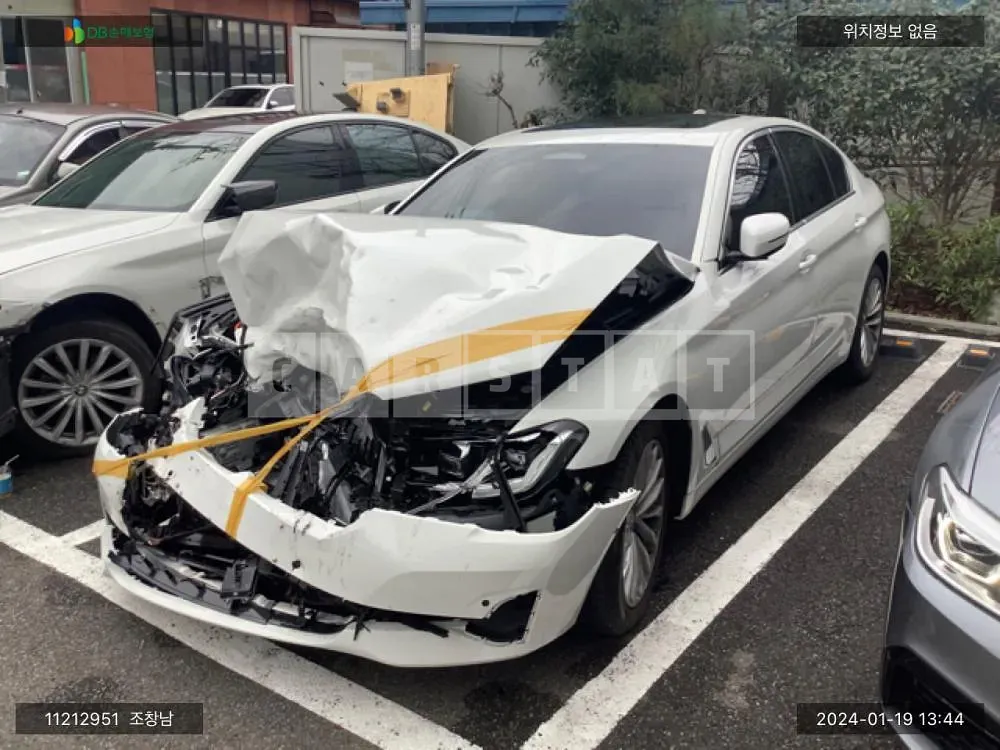 Photo 2 of 9: 2023 BMW 520i, VIN WBA11BH00PCN01378 — Korean insurance auction
