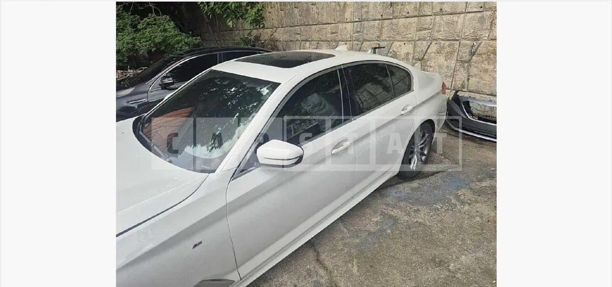 Photo 2 of 11: 2019 BMW 520d M Sport Package — Korean insurance auction