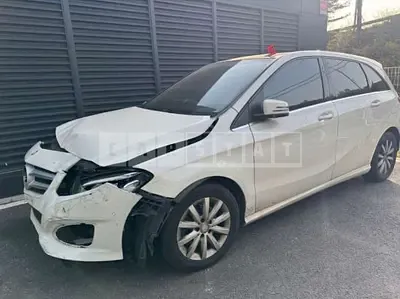 Photo 1 of 6: 2015 Mercedes-Benz B200 CDI — Korean insurance auction
