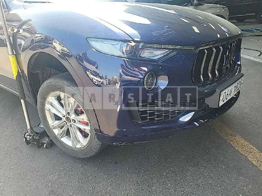 Photo 2 of 10: 2018 Maserati Levante Diesel, VIN ZN661TUG5JX283146 — Korean insurance auction
