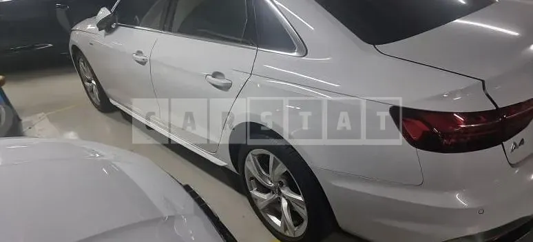 Photo 2 of 22: 2021 Audi A4 35 TDI — Korean insurance auction