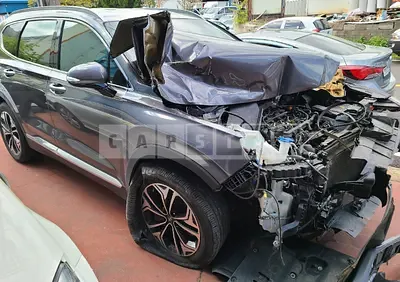 Photo 1 of 10: 2019 Hyundai Santa Fe, VIN KMHS281BBKU139725 — Korean insurance auction