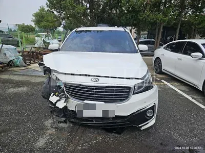 Photo 1 of 26: 2014 Kia Carnival — Korean insurance auction