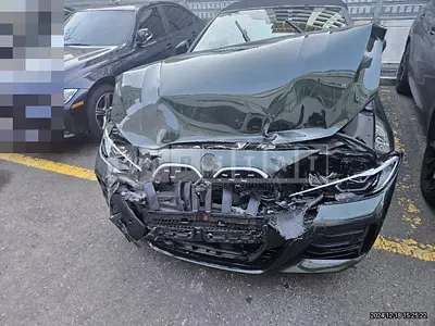 Photo 1 of 14: 2022 BMW 420i Convertible — Korean insurance auction