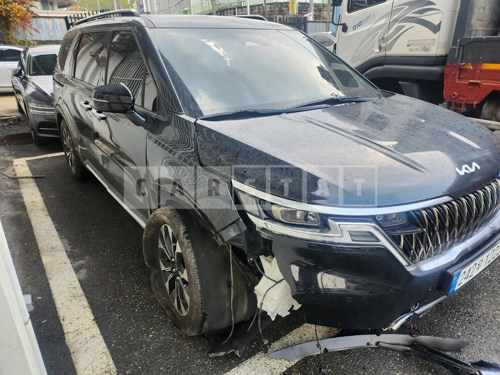 Photo 2 of 7: 2020 Kia Carnival 2.2, VIN KNANC81BBMS034269 — Korean insurance auction