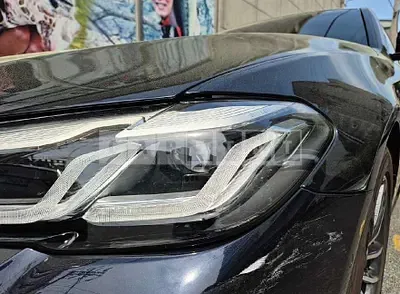 Photo 1 of 2: 2022 BMW (parts) 520i Headlamp — Korean insurance auction