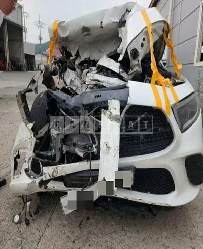Photo 1 of 20: 2019 Mercedes-Benz CLS400d 4Matic, VIN WDD2J2DB8KA044635 — Korean insurance auction