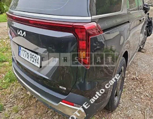 Photo 2 of 45: 2024 Kia Carnival — Korean insurance auction