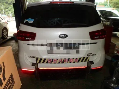 Photo 1 of 15: 2020 Kia Carnival Disabled Transport Vehicle (Structural Change) — Korean insurance auction