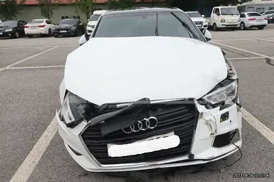 Photo 1 of 8: 2018 Audi I 40TFSI, VIN WAUZZZ8VXJ1085665 — Korean insurance auction