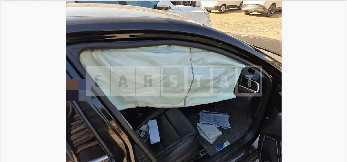 Photo 2 of 10: 2016 Kia K7 — Korean insurance auction