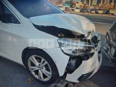 Photo 1 of 4: 2016 BMW Active Toure — Korean insurance auction