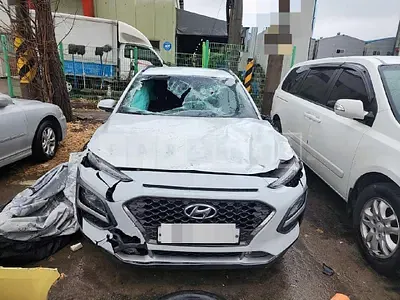 Photo 1 of 21: 2017 Hyundai Kona, VIN KMHK7815GJU015197 — Korean insurance auction