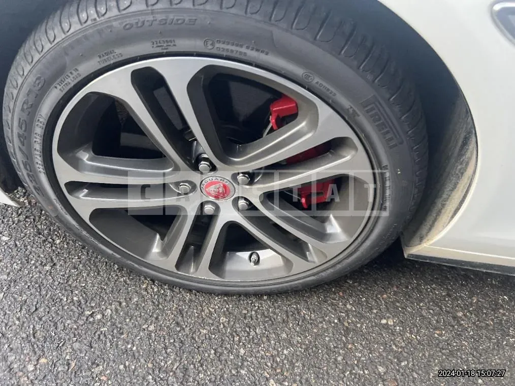 Photo 2 of 43: 2017 Jaguar XE 3.0SC S, VIN SAJAB4BV4HA944289 — Korean insurance auction