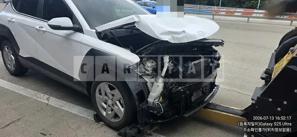 Photo 2 of 6: 2023 Hyundai Kona Gasoline 1.6 — Korean insurance auction