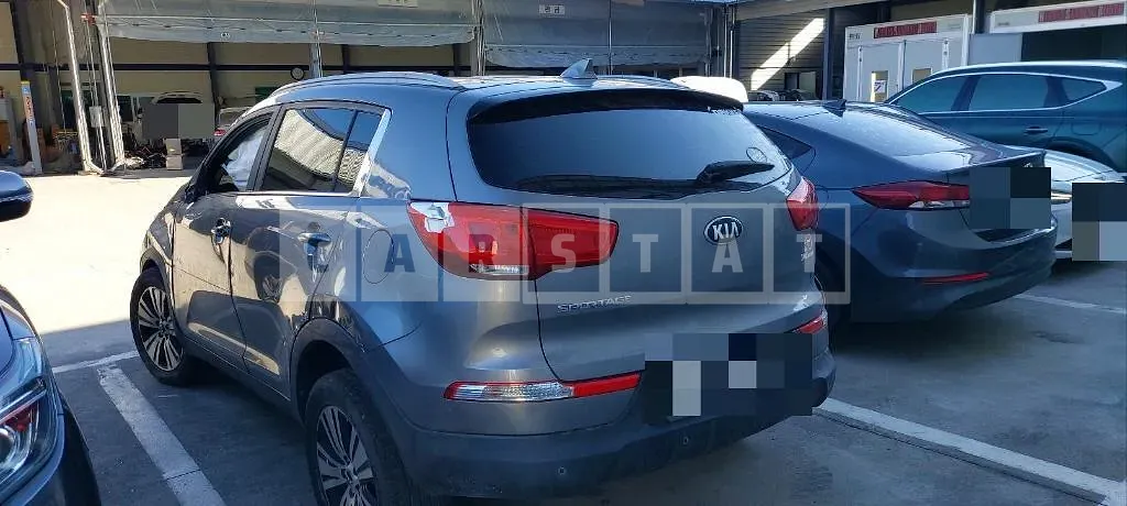 Photo 2 of 13: 2015 Kia Sportage R, VIN KNAPC813BGK825713 — Korean insurance auction