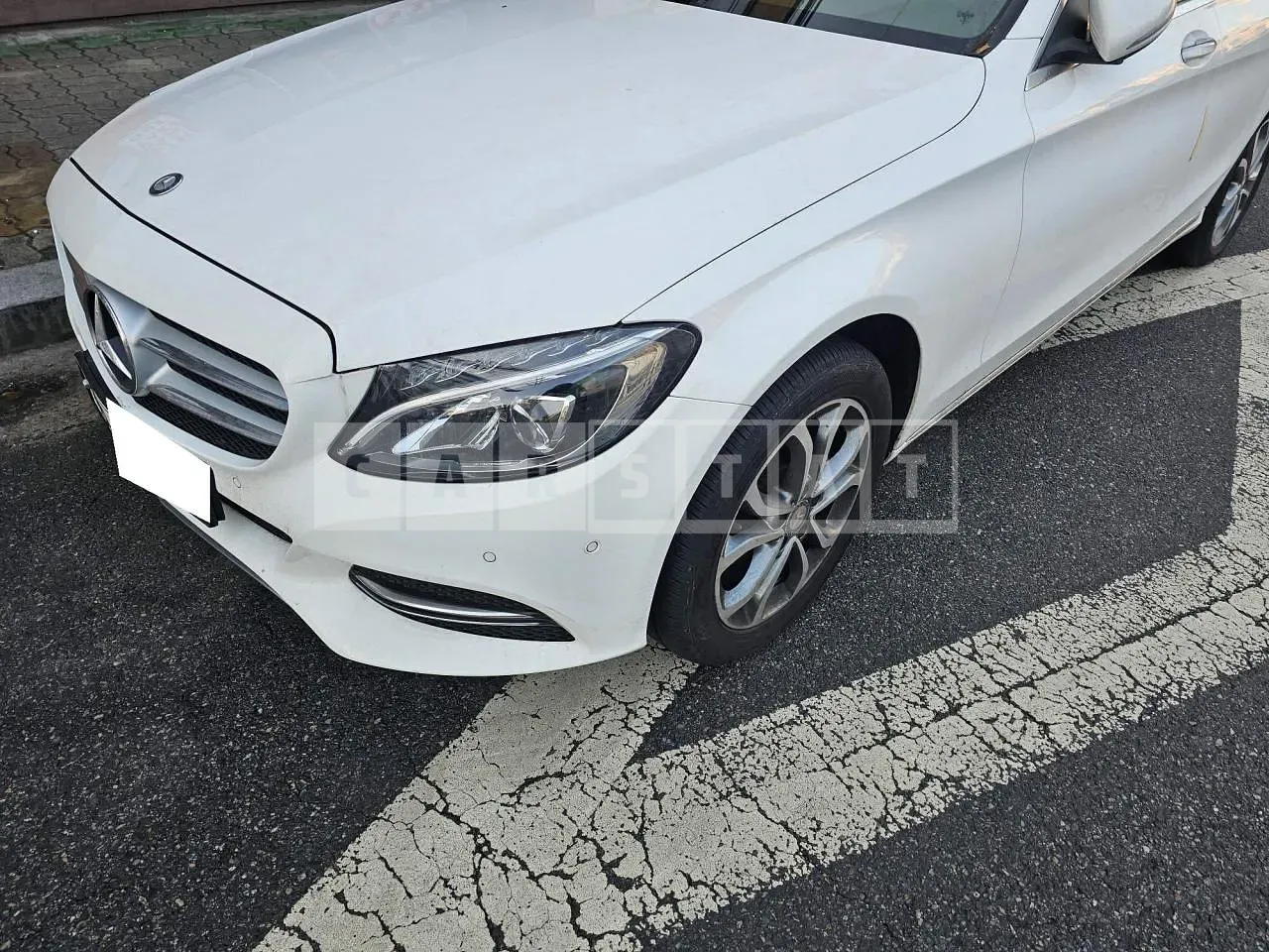 Photo 2 of 47: 2015 Mercedes-Benz C220 BlueTec, VIN WDDWF0EB8FF124936 — Korean insurance auction